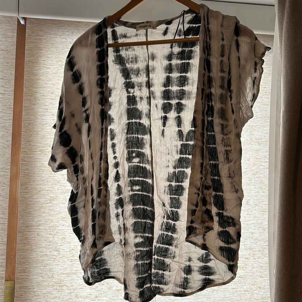 Kimono - Picture 3 of 3